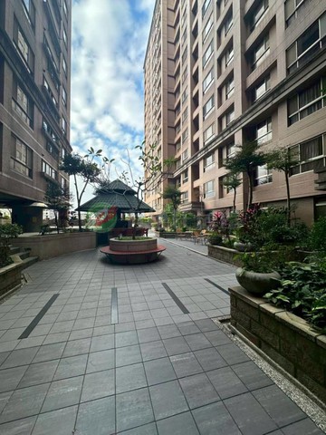 健保局、富台國小、 南亞學院3房車｜桃園市中壢區仁福五街