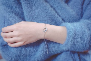 心鎖系列 心型水晶設計造型手鍊-水晶 (HBRJA0898B-1)