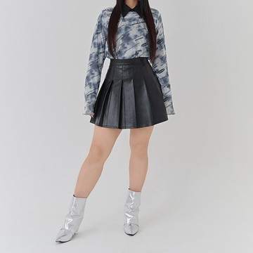 【PolyLulu】 微辣修身皮革百褶短裙