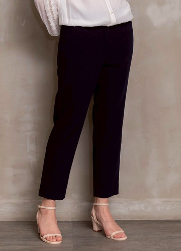 俐落純實切接造型修身九分褲