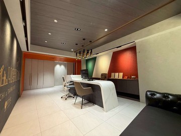 苗栗頭份｜昌隆廣場旁精美裝潢店面適百業｜苗栗縣頭份市富強三街