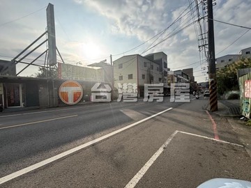 大同路角地-買地送屋｜桃園市龜山區大同段