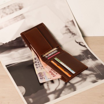 E7TH. 真皮輕薄對折零錢短夾(075236cd)咖