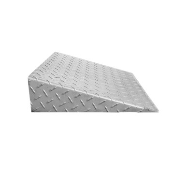 ST 2.5mm 三角腳踏花板 運費另計 (可訂做任何尺寸)