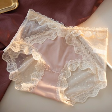 ✨精選好物✨性感緞麵蕾絲內褲女士桑蠶絲抗菌無痕純慾風三角褲美宅內褲女士無痕蕾絲桑蠶絲襠少女三角褲大碼性感女生純慾透氣