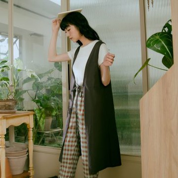 OB嚴選-純棉綁帶長版罩衫背心《AB18554-》