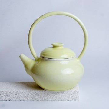 奶油黃大提梁壺