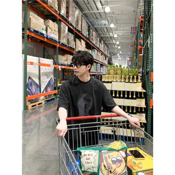 DAZO 美式街頭感oversize版型小領口短袖T恤男生新款半袖夏裝