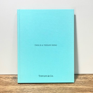 ◤絕版稀有 蒂芬妮2017珠寶型錄《THIS IS A TIFFANY RING》品牌美學核心 戒指 婚戒 珠寶設計