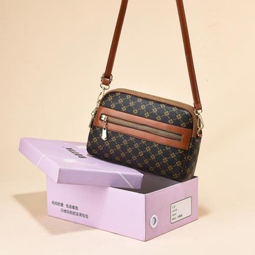 包包女2025新款中年媽媽包時尚百搭婆婆斜挎包大容量軟皮單肩小包