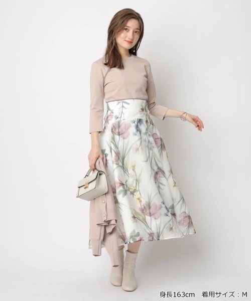 送料込】 アプワイザーリッシェ クリアカラー 大花 スカート ピンク