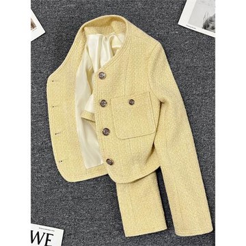 奶黃色短款小香風外套女2024新款高級感小個子時尚休閑洋氣上衣潮