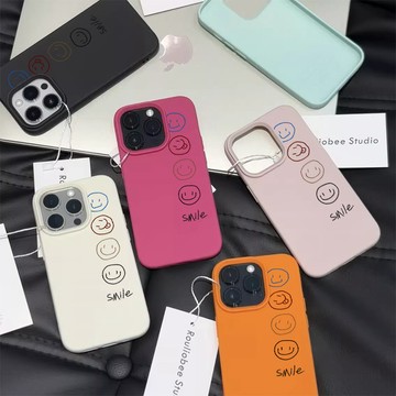 適用iPhone16PM 15Plus 14 13 12皮革紋防摔殼可愛卡通風11 XR 8P 7P保護套現貨