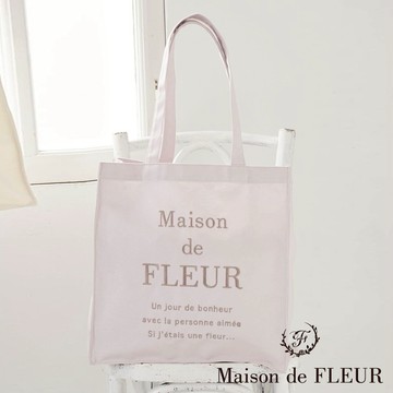 Maison de FLEUR 經典品牌標誌刺繡方形帆布包(8A43F0J0900)