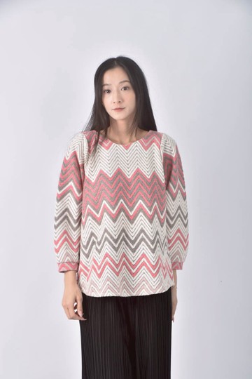 (S) style pink韓牌拼接線條粉色長袖上衣