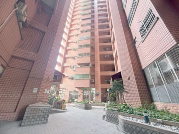 ★岡山～高樓層一層兩戶《正四房》景觀大樓★｜高雄市岡山區新樂街