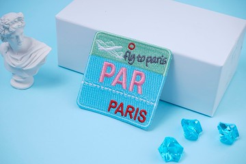 【旅行刺繡】PAR藍飛機 (繡布貼 / 卡套)