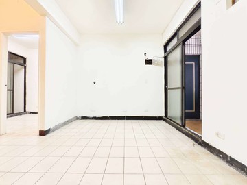 ㊝南勢角站︱溫暖二樓邊間+三面採光︱房仲夫妻㊝｜新北市中和區華新街