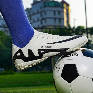 高端腳胖適合寬腳的足球鞋男女中小學生tf碎釘兒童成人長釘大碼46