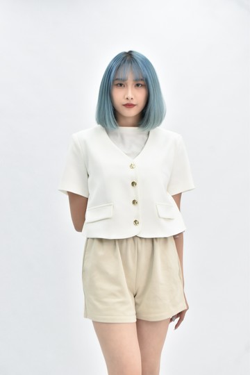 (S) chica 排扣白色短袖上衣