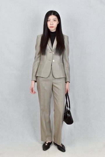 (XS（含）以下) max mara灰色直筒套裝