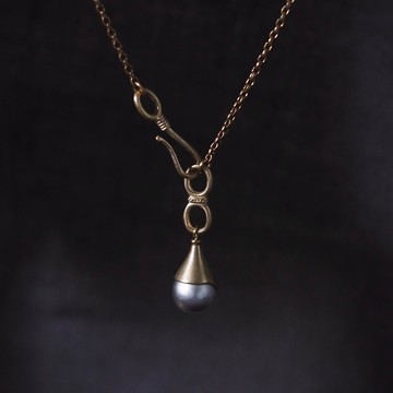水滴珍珠鉤扣項鏈 灰