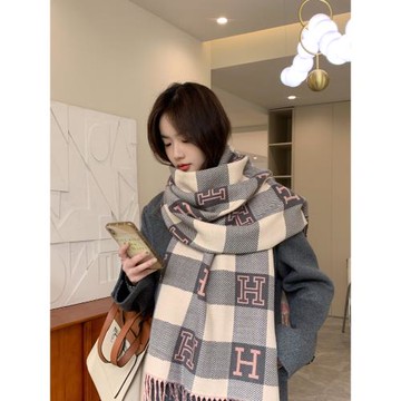 拼色格子圍脖女生秋冬款加厚保暖外搭披肩字母印花雙面流蘇大圍巾