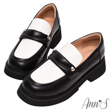 🧧開運好鞋9折入手🧧Ann’S澎澎微笑線-小愛心扣顯瘦輕量厚底樂福鞋4.5cm-黑白