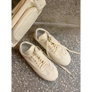 P家超軟羊皮圓頭系帶休閑運動小白鞋2024年真皮透氣阿甘德訓鞋女