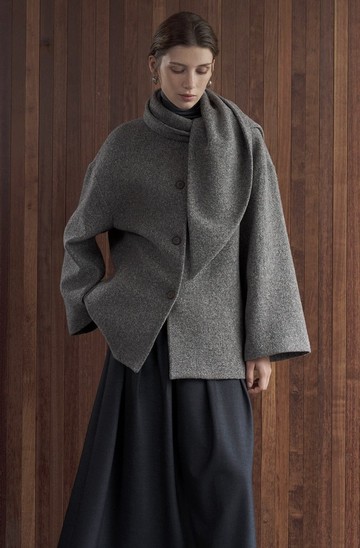 法式極簡 圈圈羊毛肌理感 可拆卸圍巾大衣外套