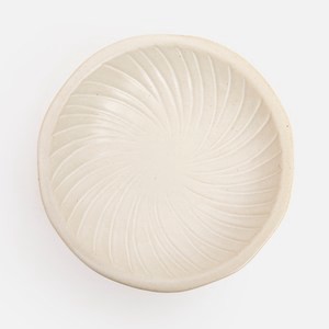 艾禮思粗陶盤20cm 米