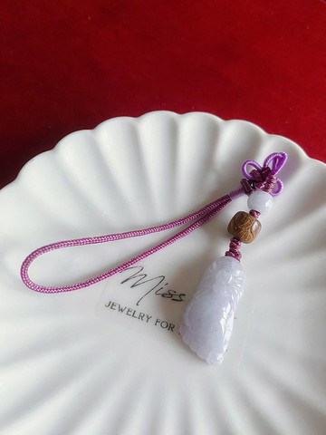孤品 天然緬甸玉翡翠 紫翡 知足常樂 吊飾 手機掛 包掛 綠檀木
