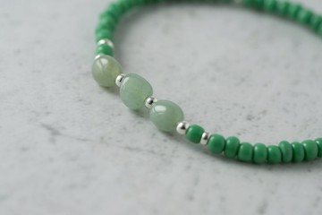 琉璃系列 4mm軍綠琉璃手串 a款 東陵玉原礦主石