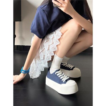 松糕厚底帆布鞋女202春夏5新款透氣百搭圓頭日系帶增高大頭小白鞋