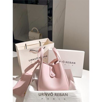 A.cound Song小眾真皮水桶包2025新款通勤奶昔粉菜籃子手提斜挎包