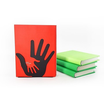 手拉手的黑色金屬書擋