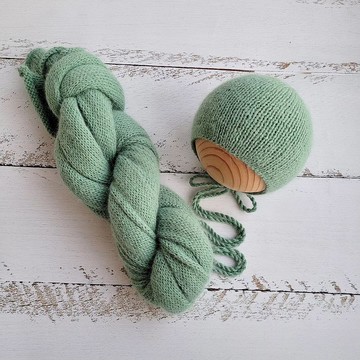 鼠尾草綠色蓬鬆新生兒帽，帶包裹、針織拍照道具