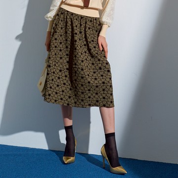 CLL巧玲瓏 典雅花朵傘擺中長裙 1820856