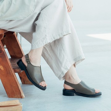 中分頭女孩涼鞋 _ 綠