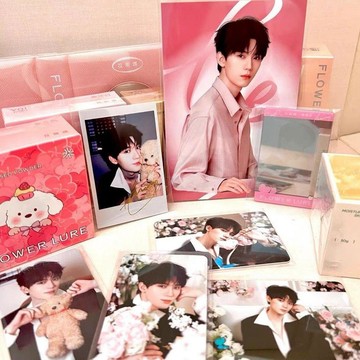 💥新品下殺💥周翊然花間頌周邊禮盒不包括產品官方正版官方正品小卡送禮物收藏