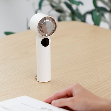高速製冷手持風扇 白色