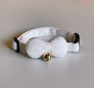 白色×縐紗圓絲帶領