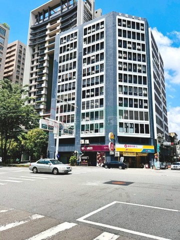 承義漁伯西區美術館生活圈三房平車｜台中市西區五廊街