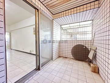 【瑞聯天地】國安國小旁低總價入門玄關採光三房平車｜台中市西屯區福瑞街