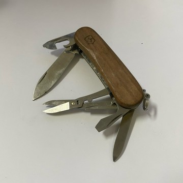 ［沐沐屋］VICTORINOX EvoWood 14核桃木12用瑞士刀  VTN-23901.63