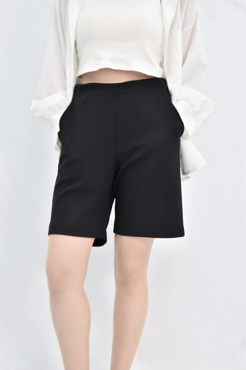 (XL) giordano ladies 高腰後鬆緊腰黑色短褲