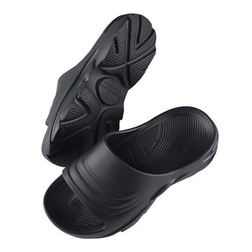 永騰嚴選 台灣製足弓支撐防水健走拖鞋(黑色)