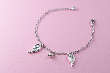 經典設計系列 天使翅膀 造型手鍊 (HBRJA1007B)