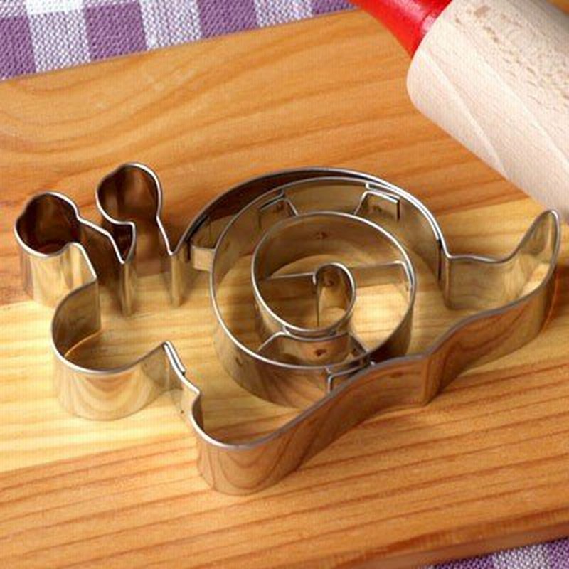 クッキー型 おしゃれ 型抜き かわいい スタッダー クッキーカッター お菓子 手作り バレンタイン ドイツ Stadter クッキー型 カタツムリ メール便対象品 通販 Lineポイント最大0 5 Get Lineショッピング