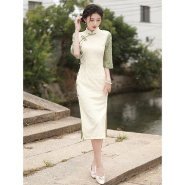 佳悅2026秋冬新款中長款雪尼爾日常改良旗袍年輕款優雅顯瘦連衣裙